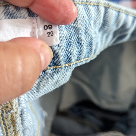 Garage Denim Festival Jean distressed shorts Size 9 - Picture 7 of 8